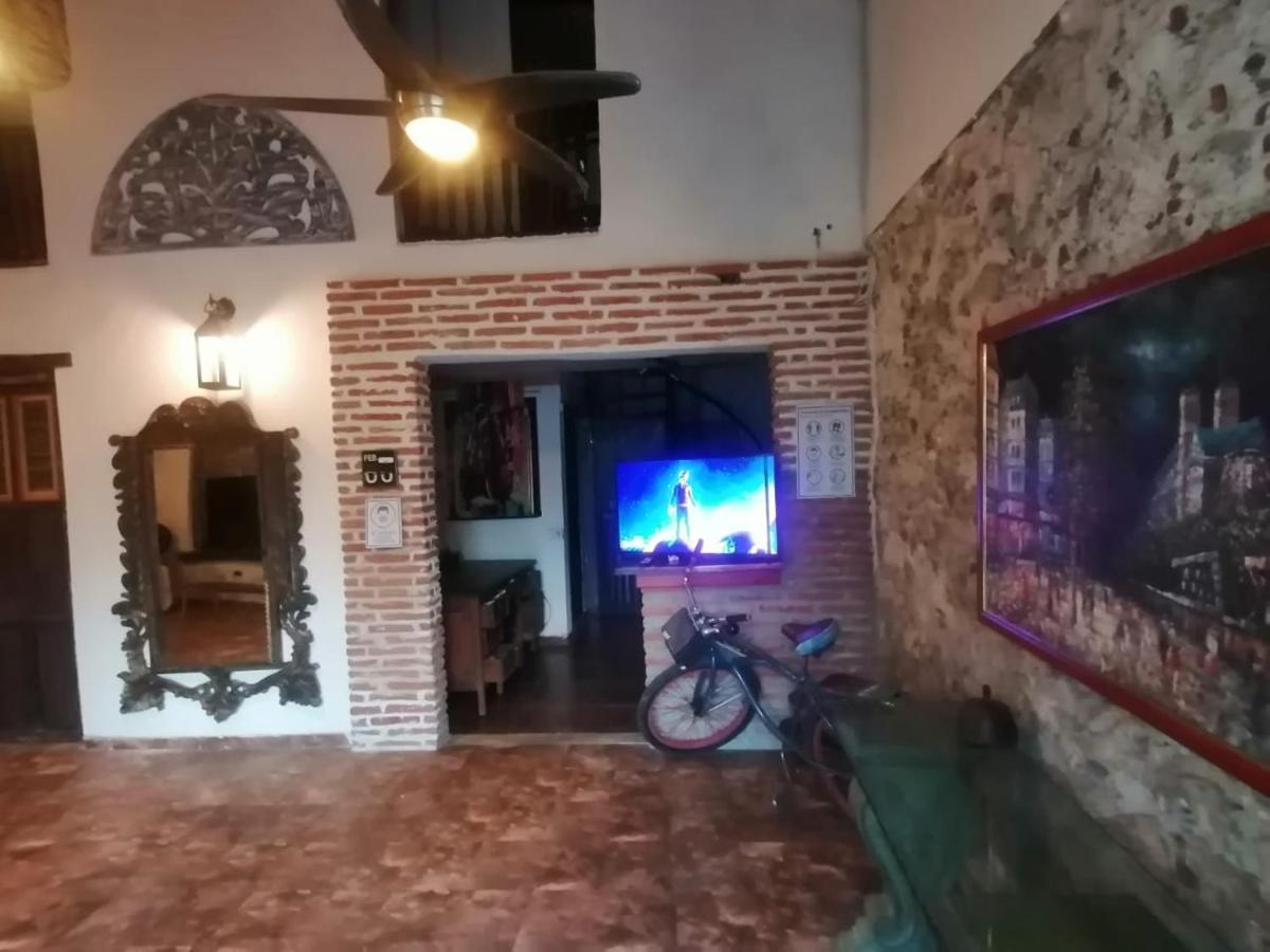 Casa Mama Waldy Hostel Cartagena Dış mekan fotoğraf