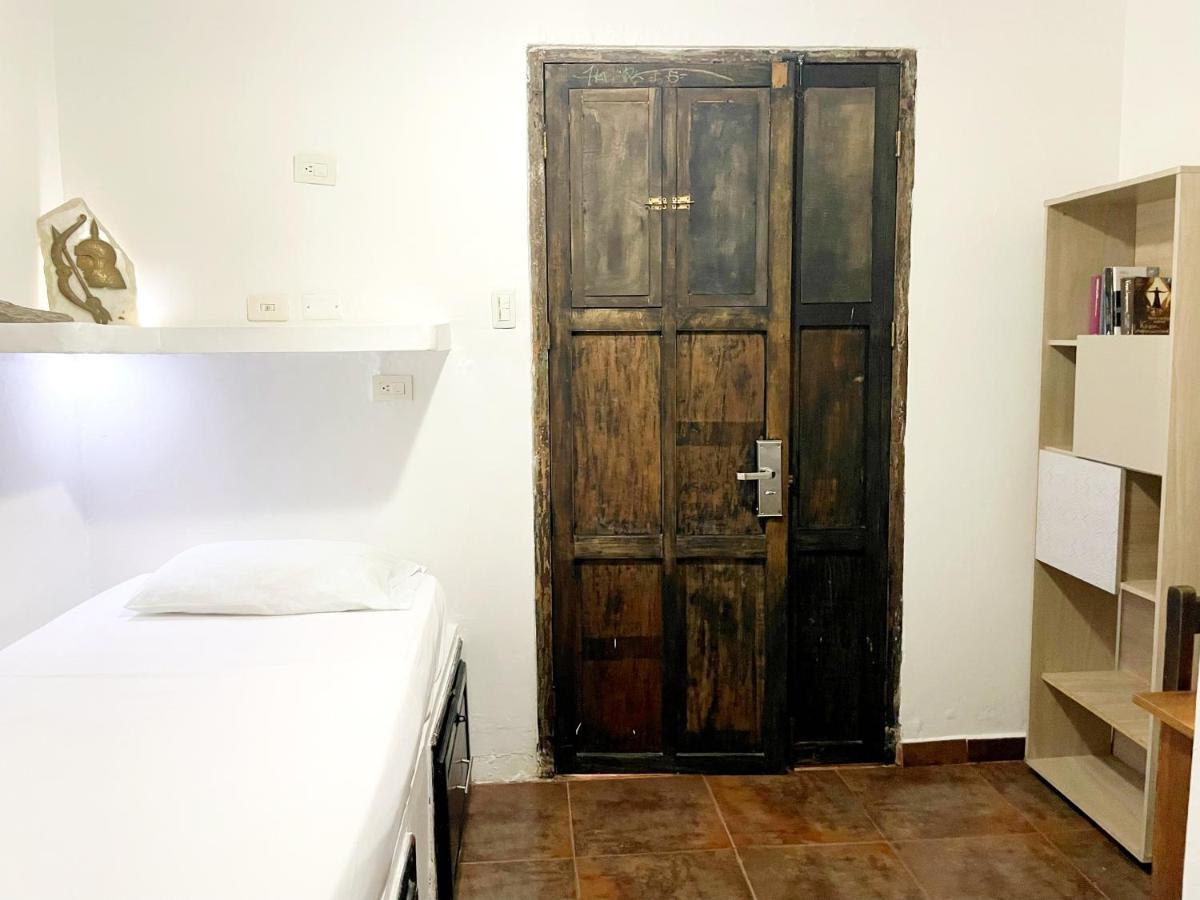 Casa Mama Waldy Hostel Cartagena Dış mekan fotoğraf