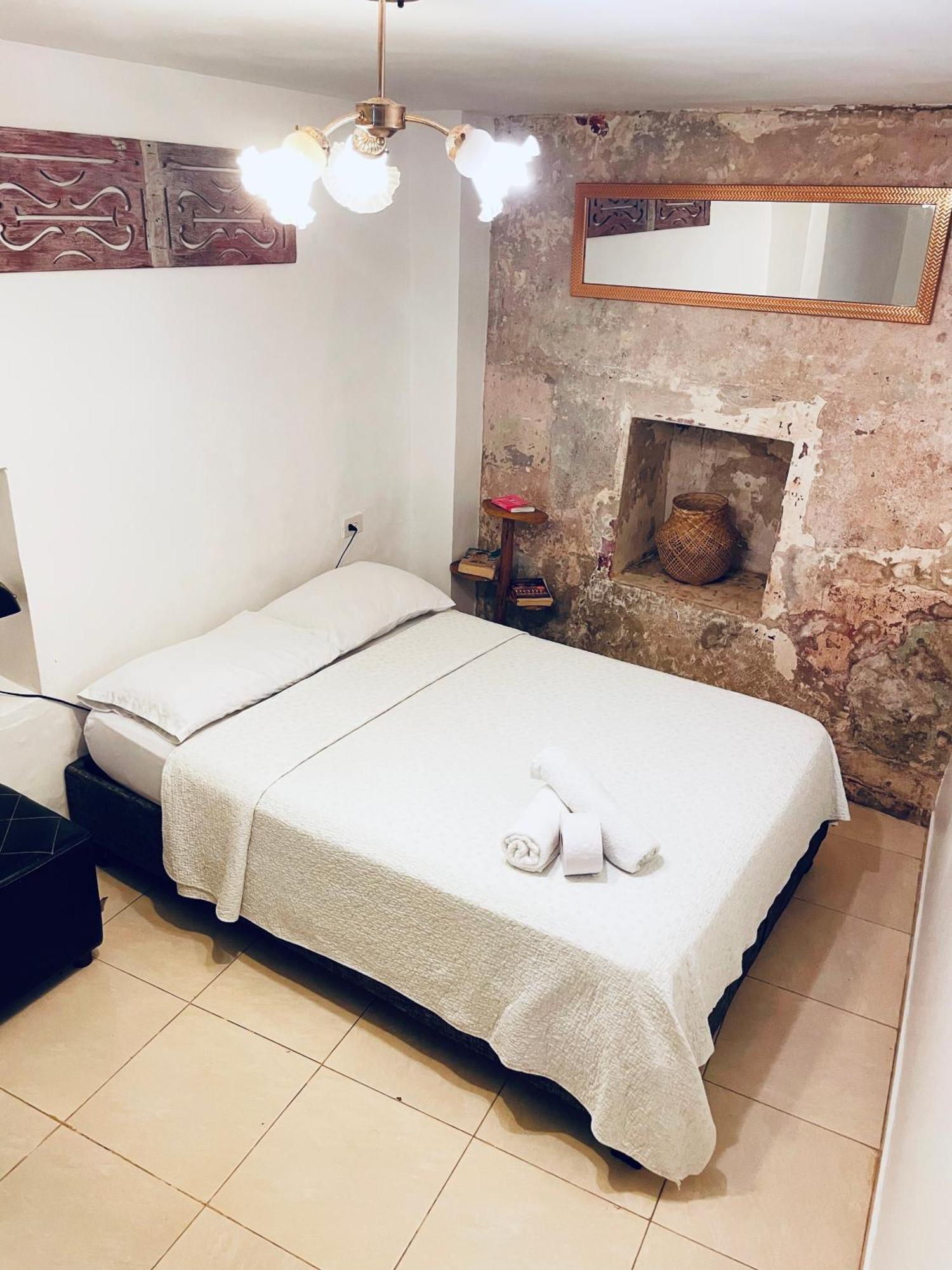 Casa Mama Waldy Hostel Cartagena Dış mekan fotoğraf